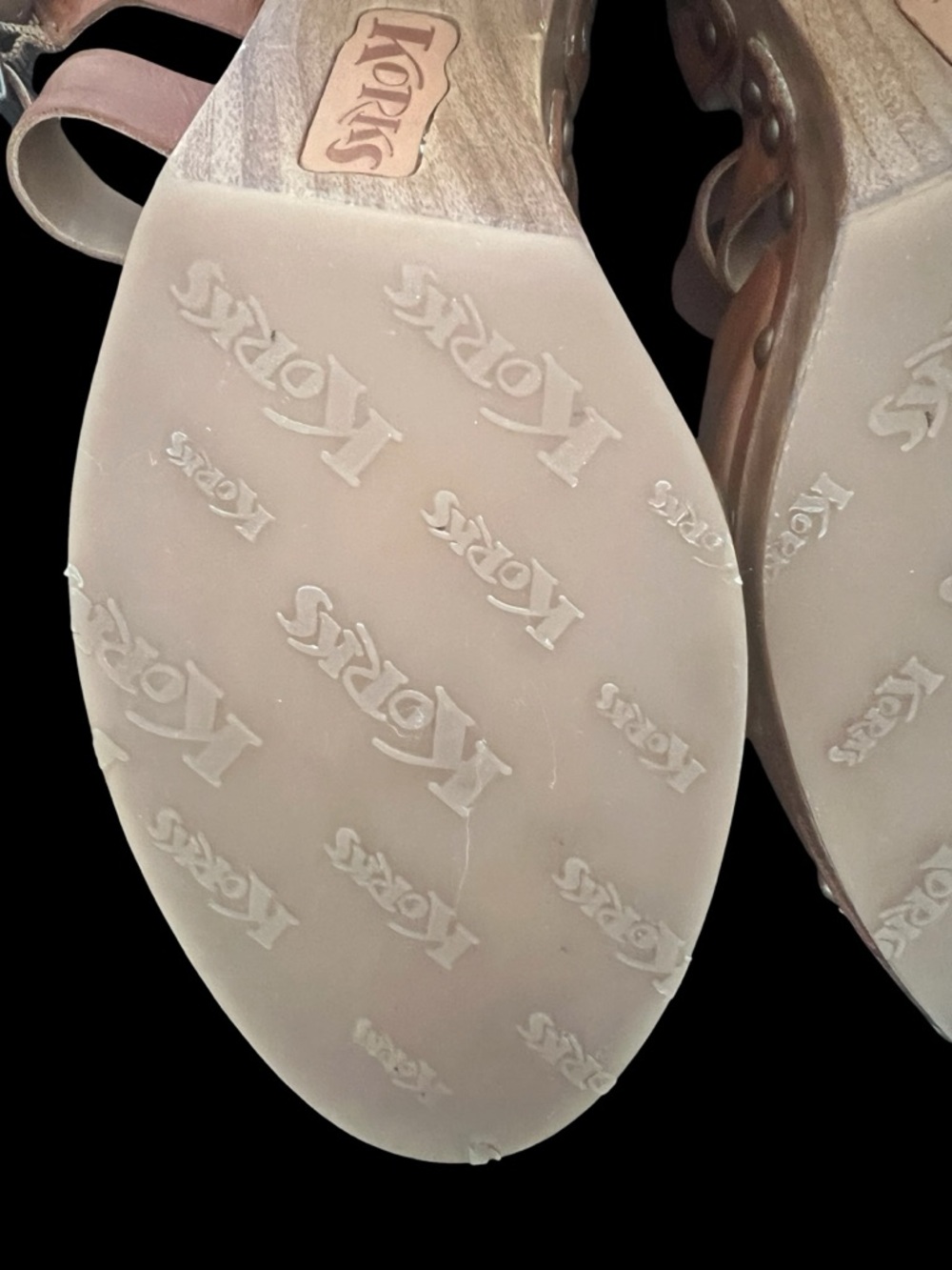 KORKS 'Abloom' Women's
Platform Slingback Leather Riveted
Clog: Size 9.5 - Picture 7 of 16